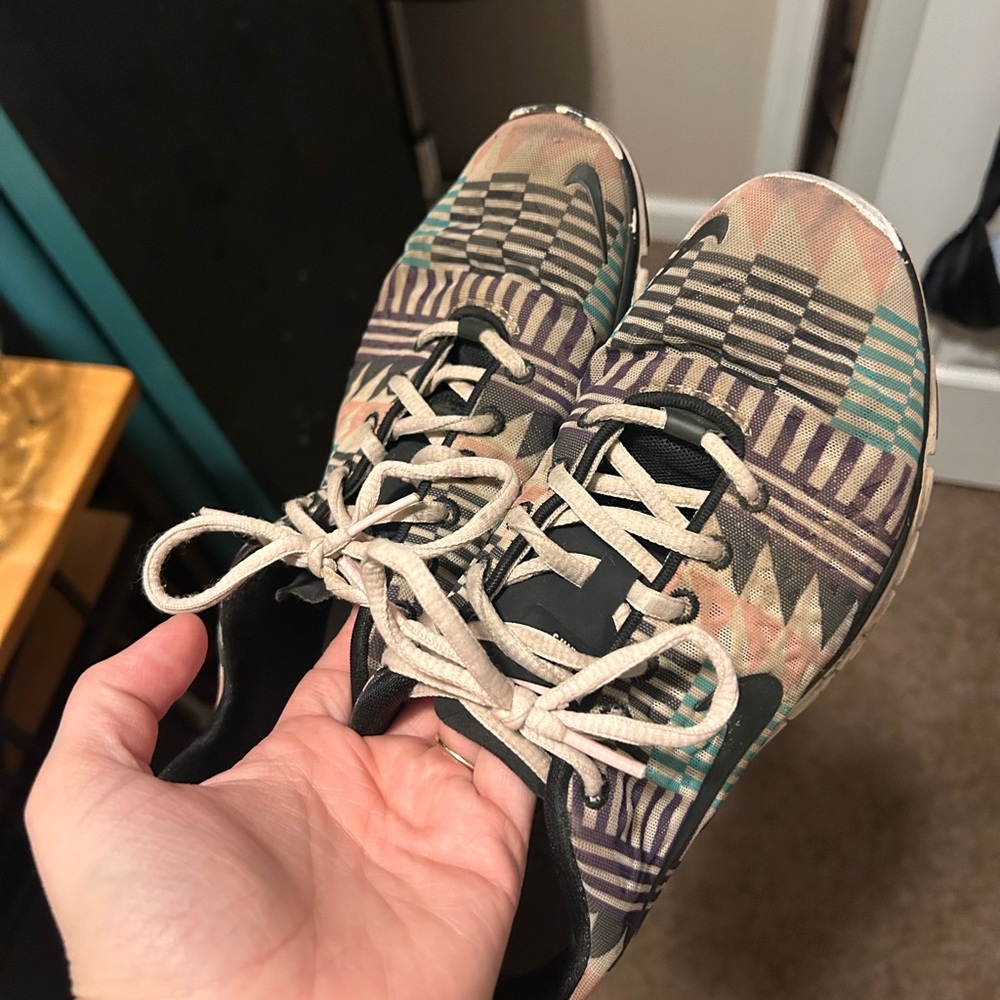 Nike Multicolor Patterned Athletic Shoes